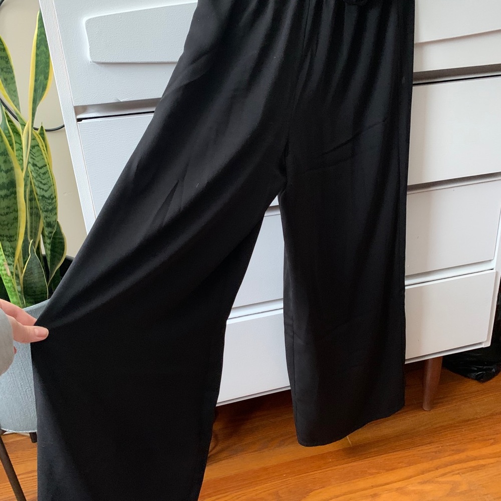 F21 flare belted black pants